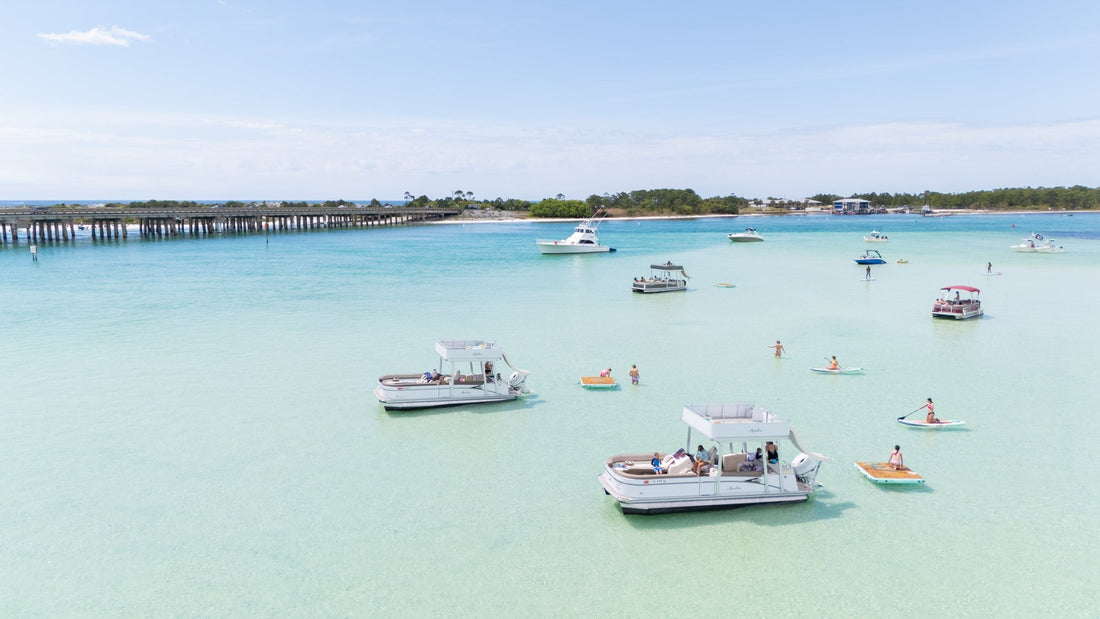 Private vs. Non-Private Crab Island Boat Charters – Which is Right for You?